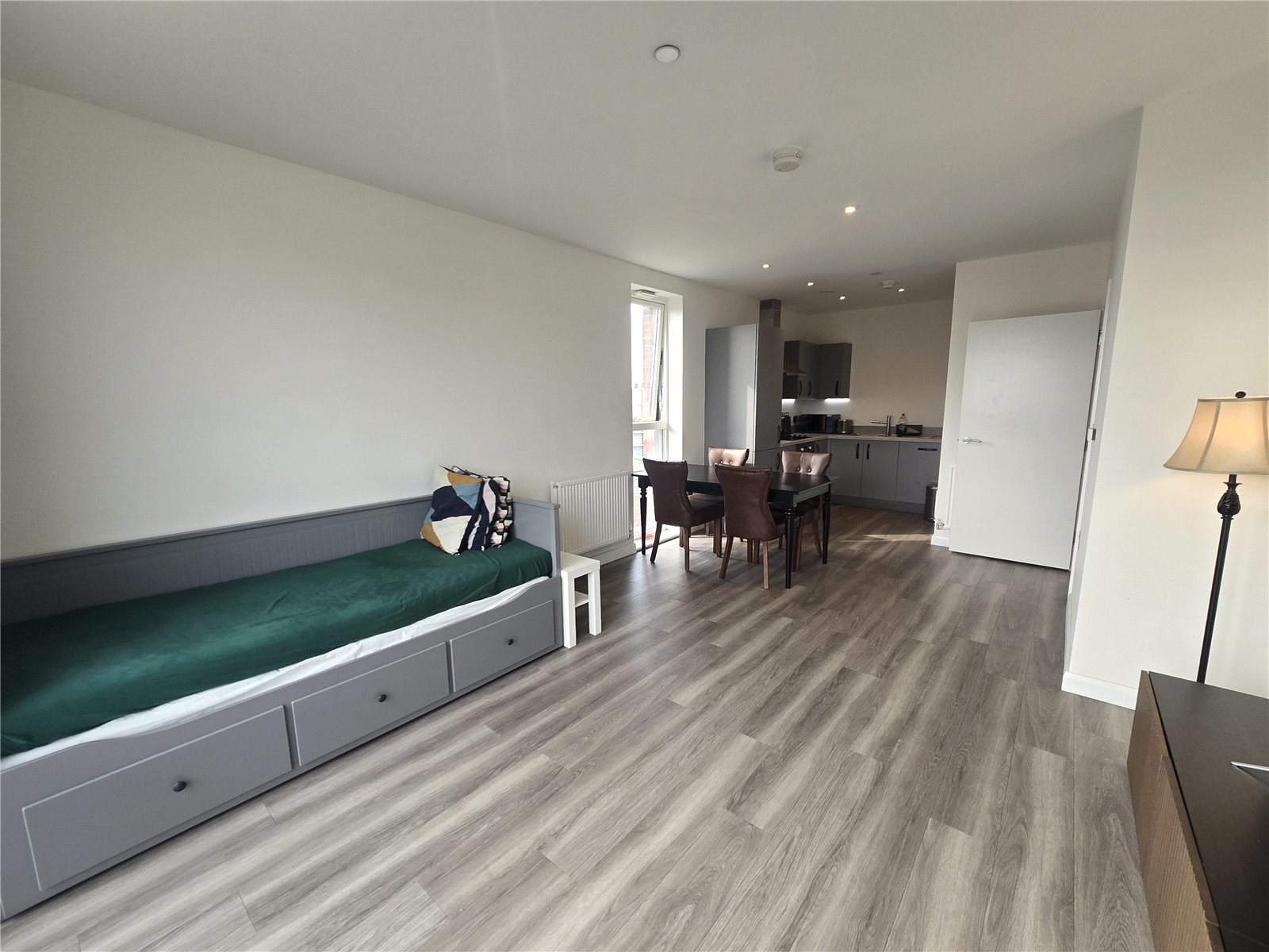 Cranton Avenue, Hayes, Greater London, UB3, photo 4