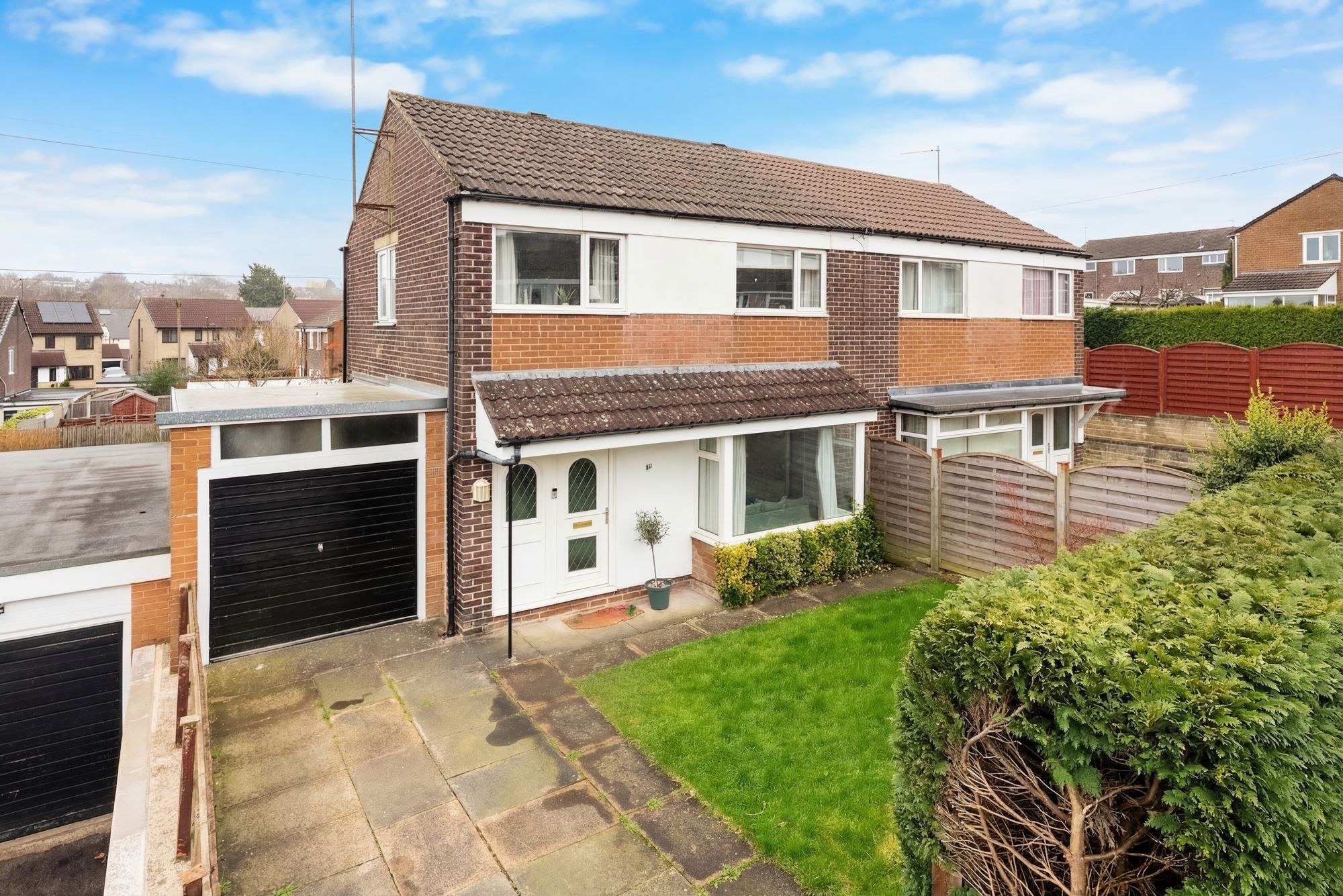 3 bed home for sale in Burnside Road, Harrogate
