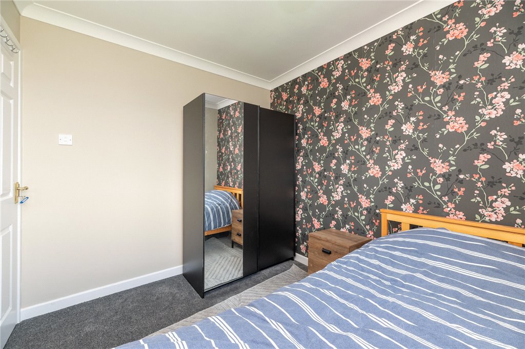 Paddock Drive, Drighlington, Bradford, West Yorkshire, BD11, photo 27