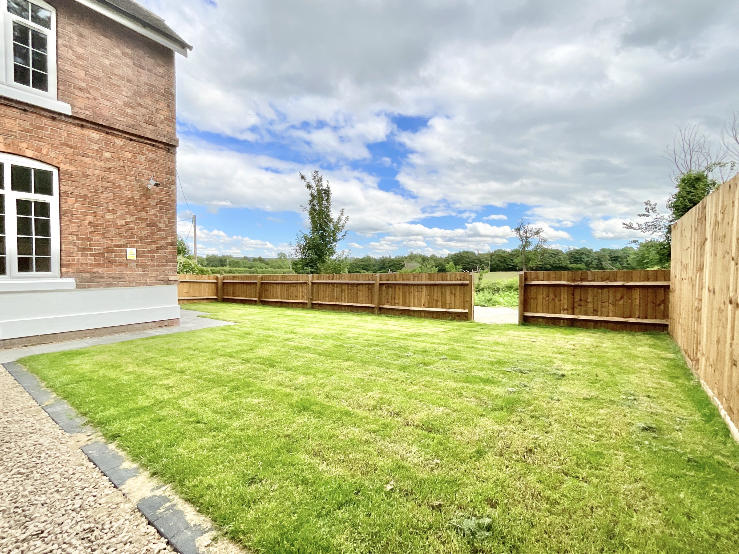 Wolverhampton Road, Acton Gate, ST18, photo 5