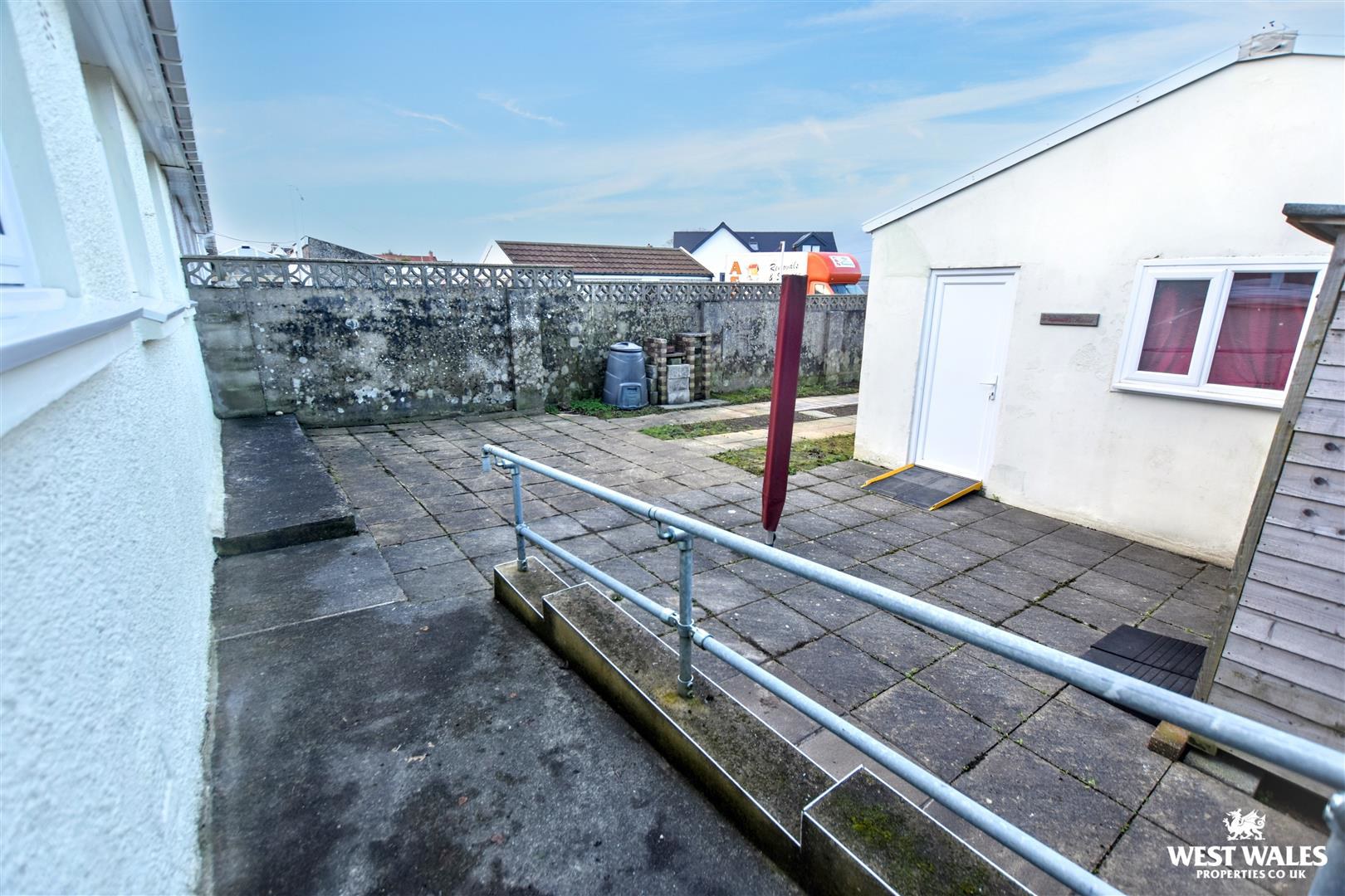 Brickhurst Park, Johnston, Haverfordwest, photo 16