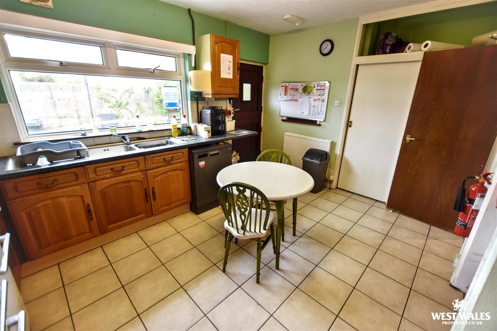 Bryn Road, St. Davids, Haverfordwest, photo 9