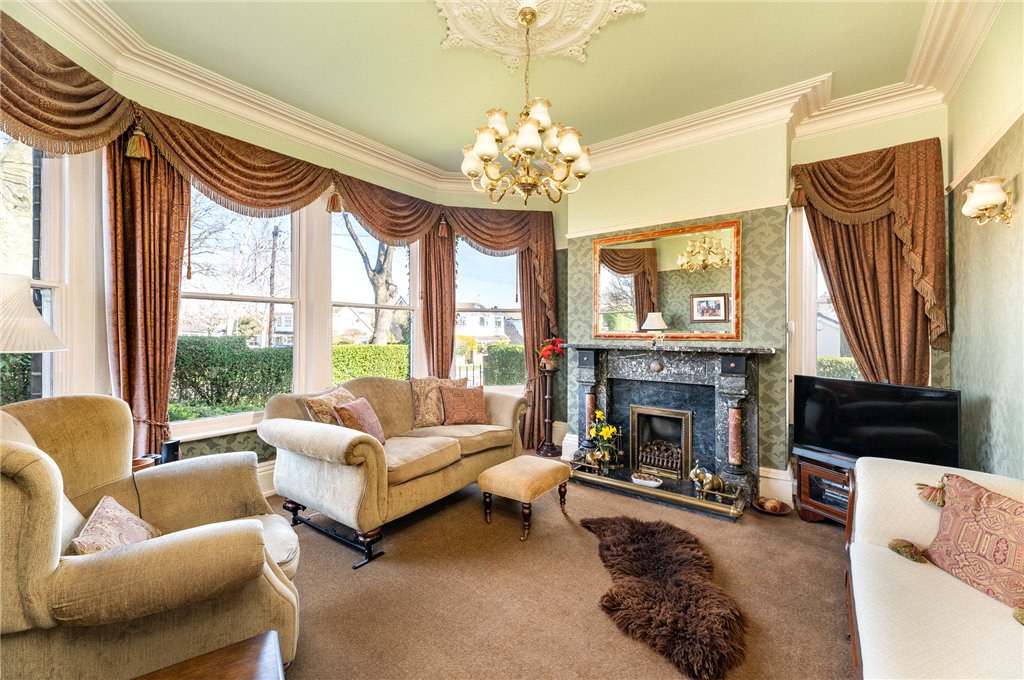 Goring Park Avenue, Ossett, West Yorkshire, WF5, photo 2