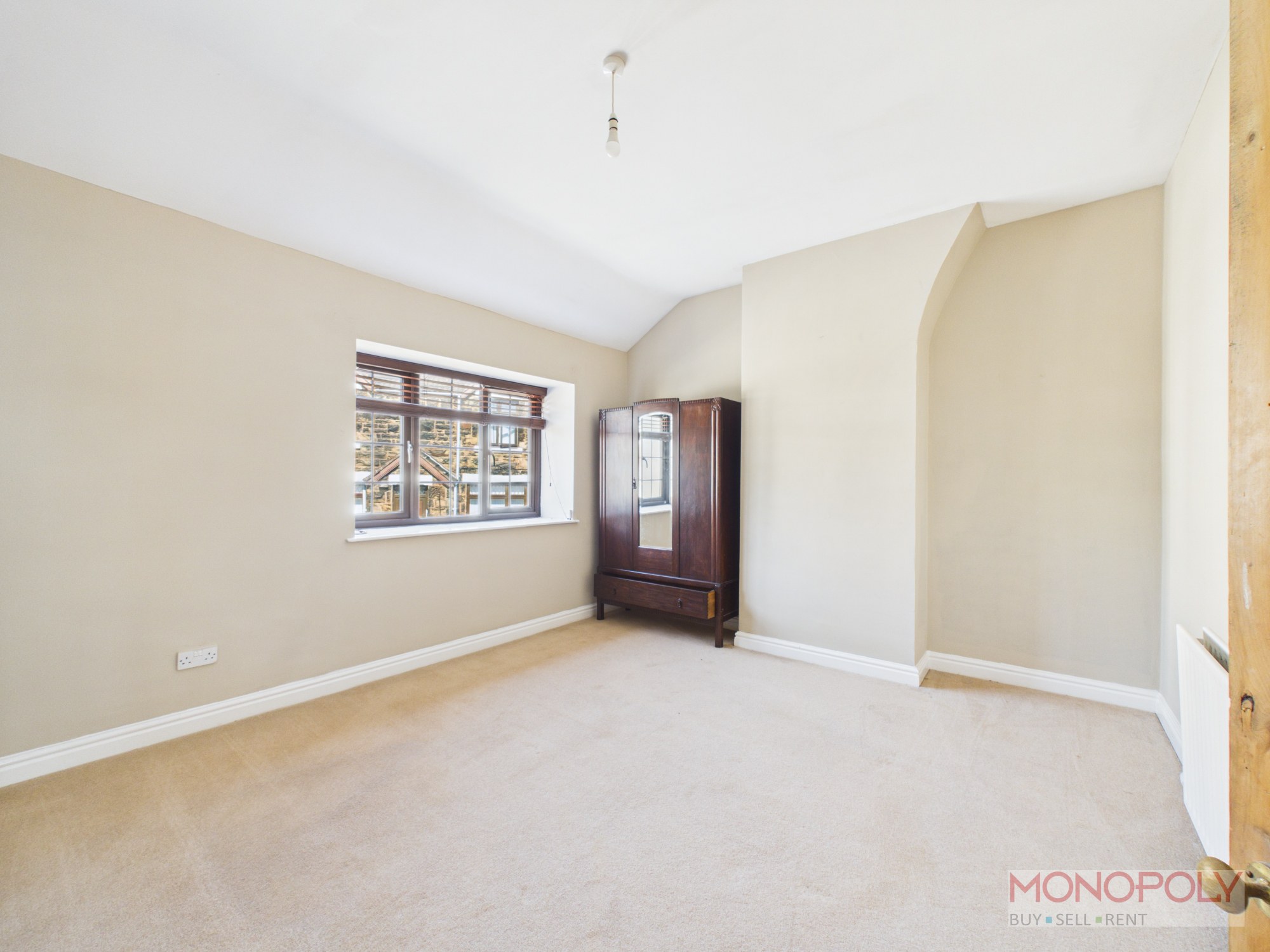 Bottom Road, Summerhill, LL11, photo 13