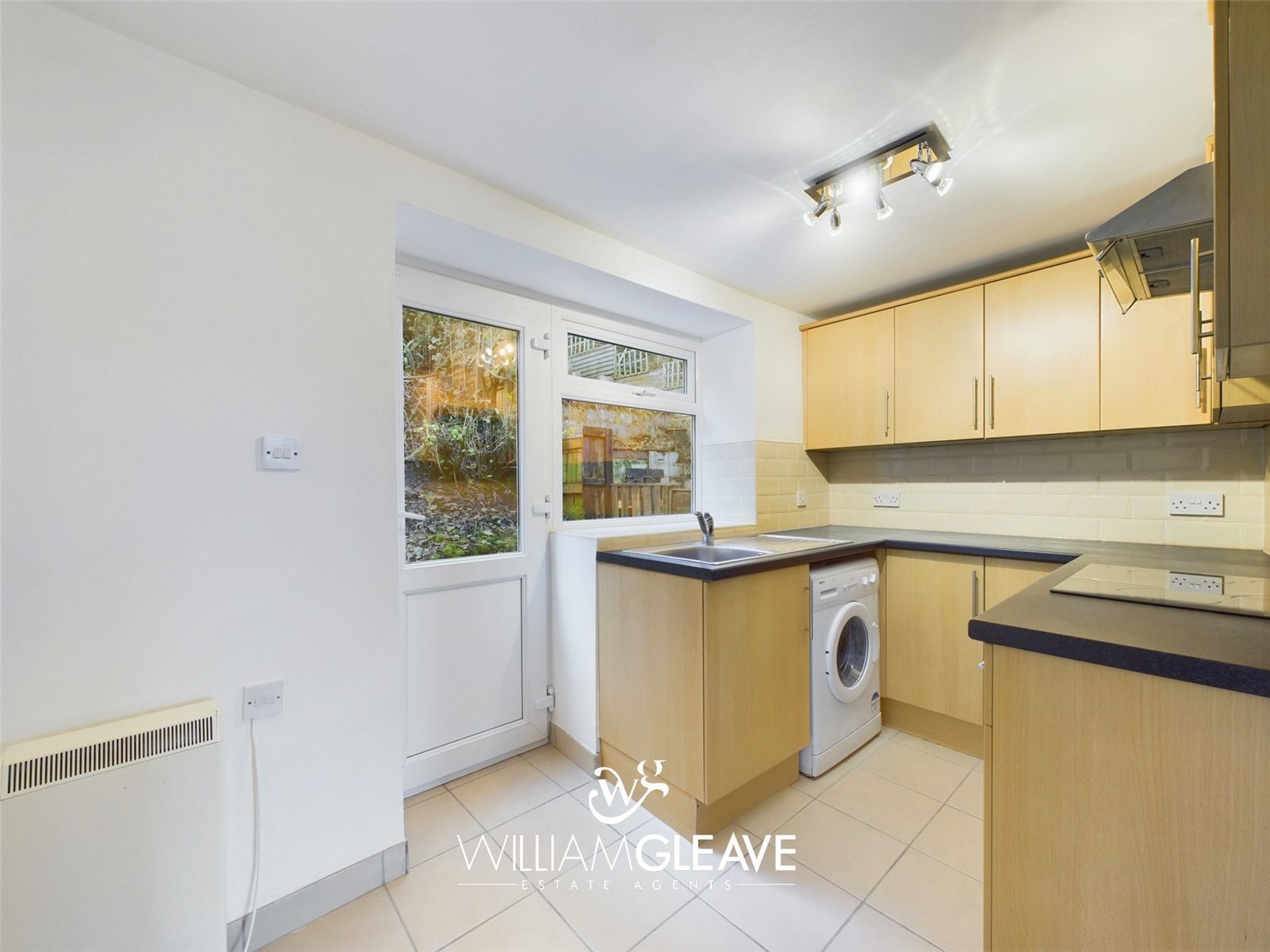 Tan Rhiw, Woodlands, Main Road, Ffynnongroyw, Flintshire, CH8, photo 4
