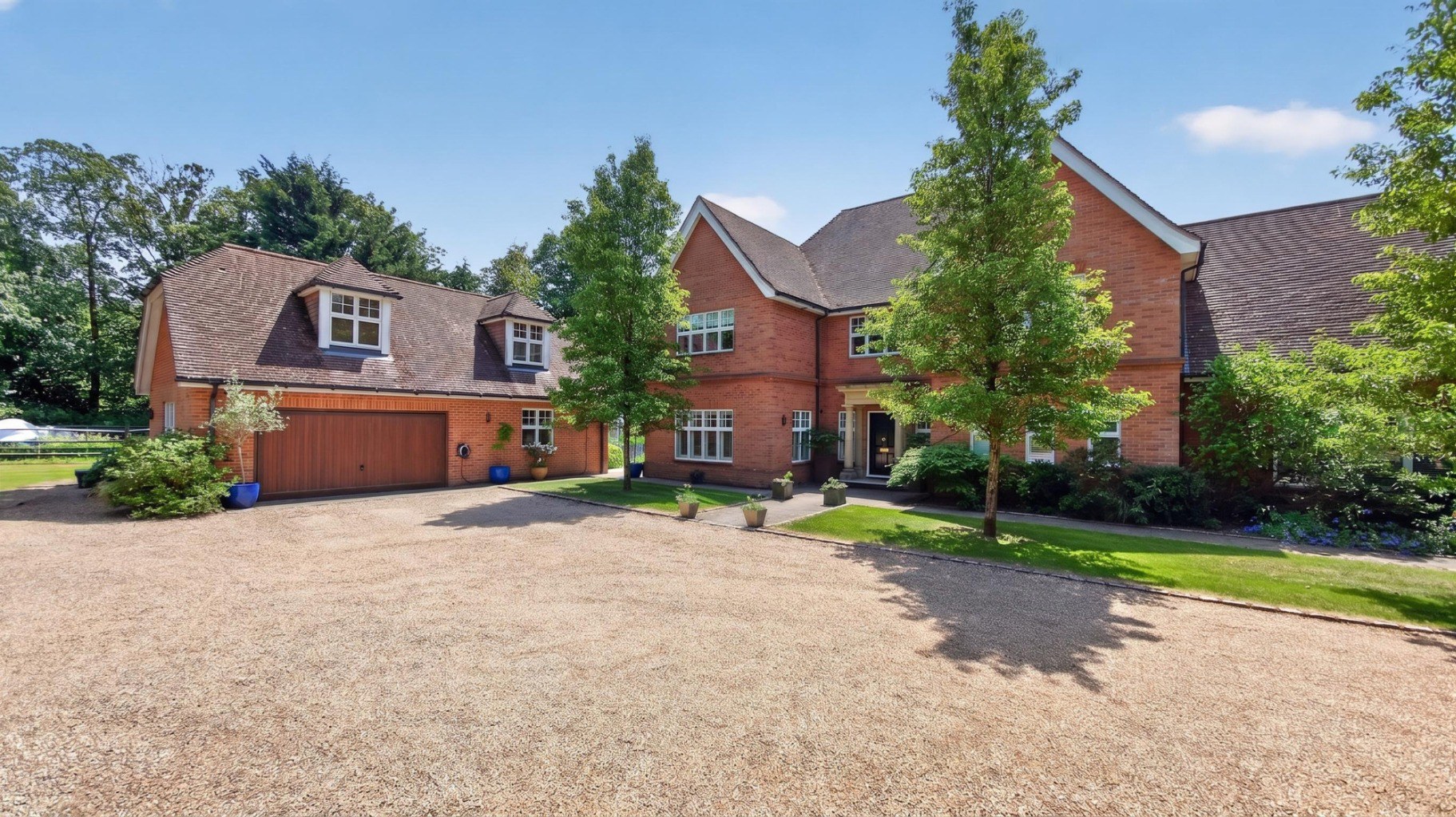 Farnham Road, Ewshot, Farnham, Hampshire, GU10 5AE, photo 4