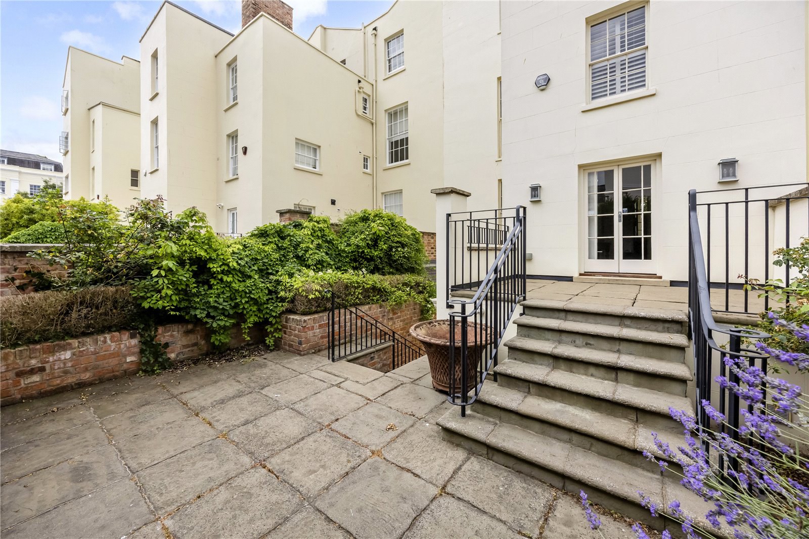 Imperial Square, Cheltenham, Gloucestershire, GL50, photo 5