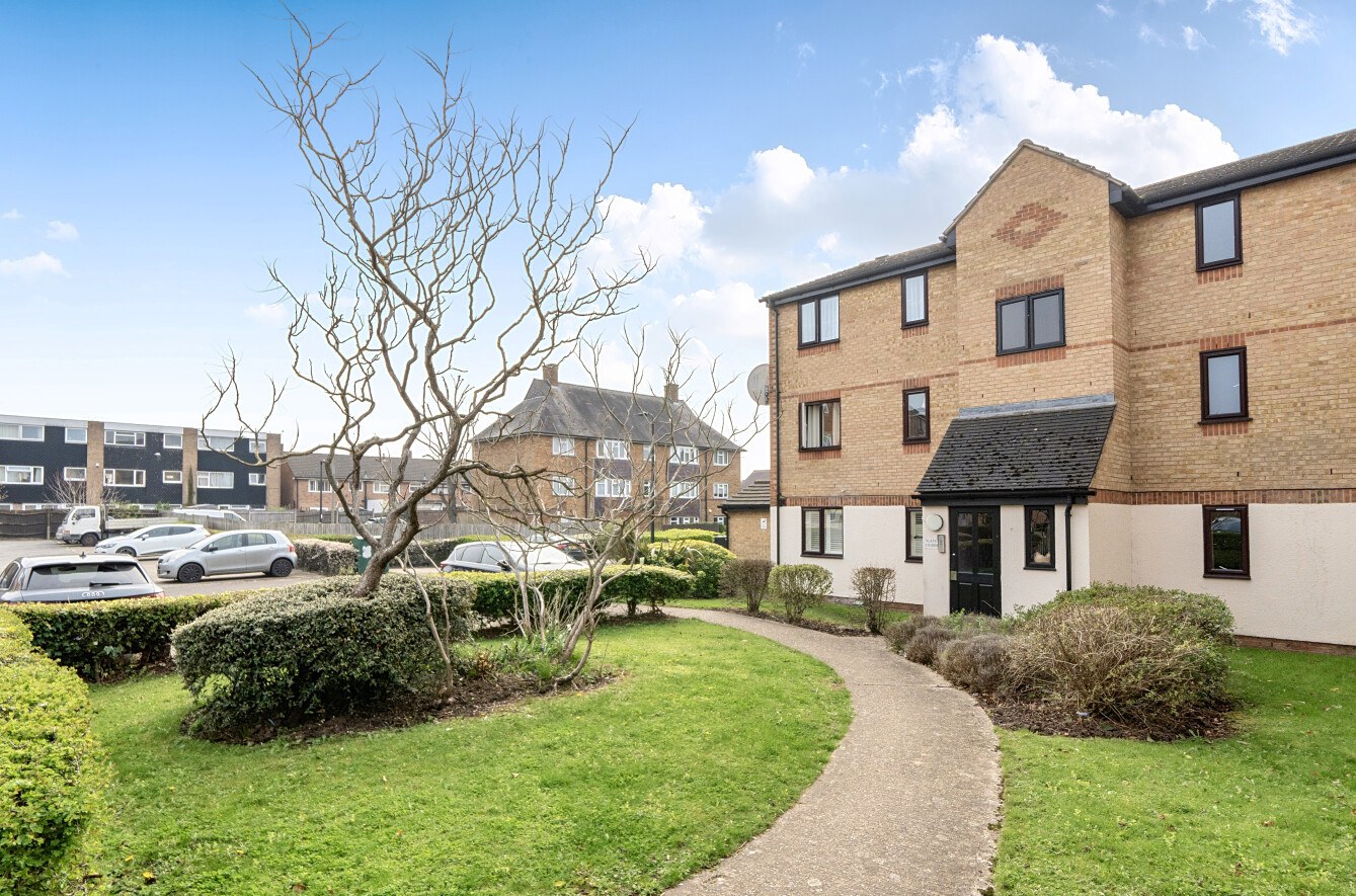 Linwood Crescent, Enfield, EN1, photo 12