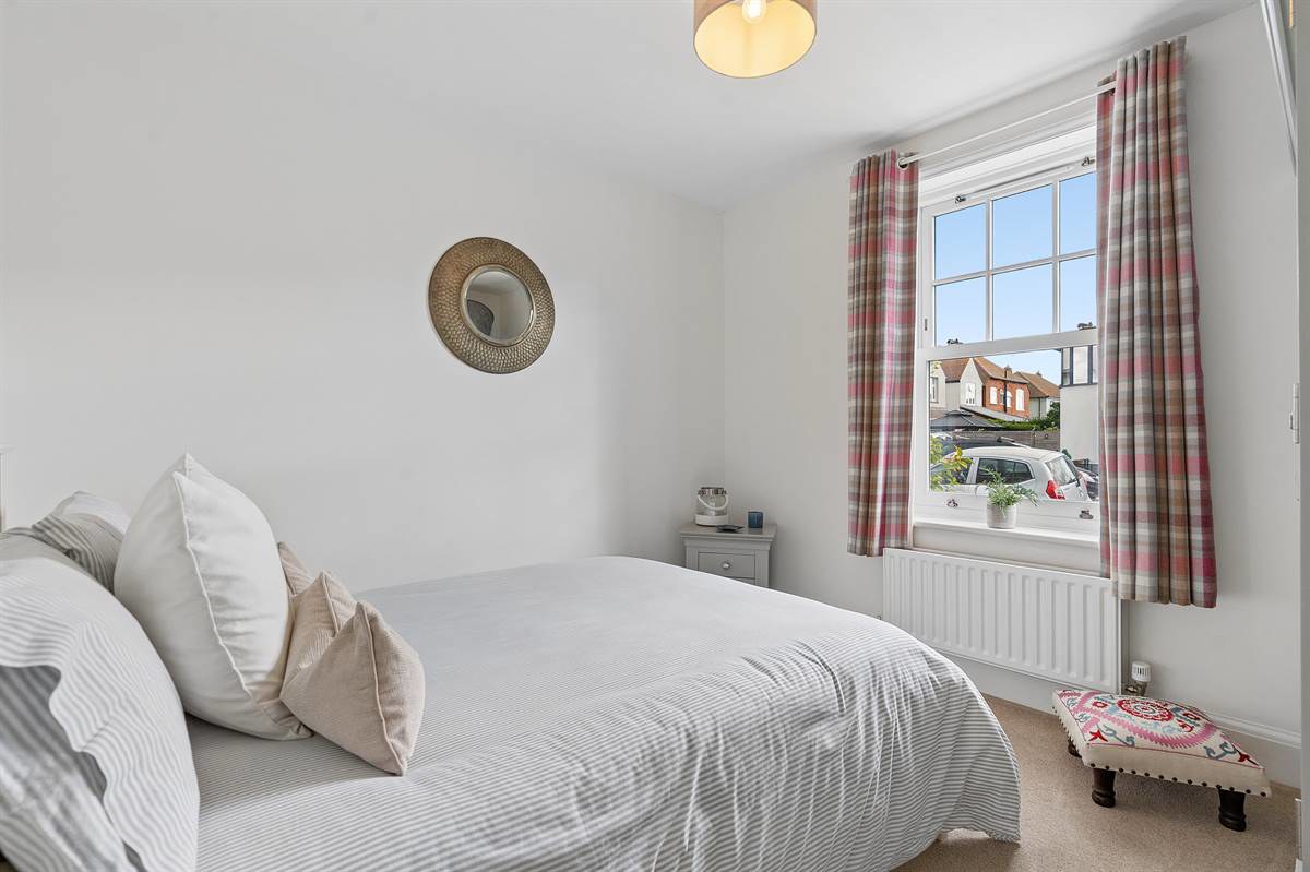 Pier Avenue, Tankerton, Whitstable, photo 10