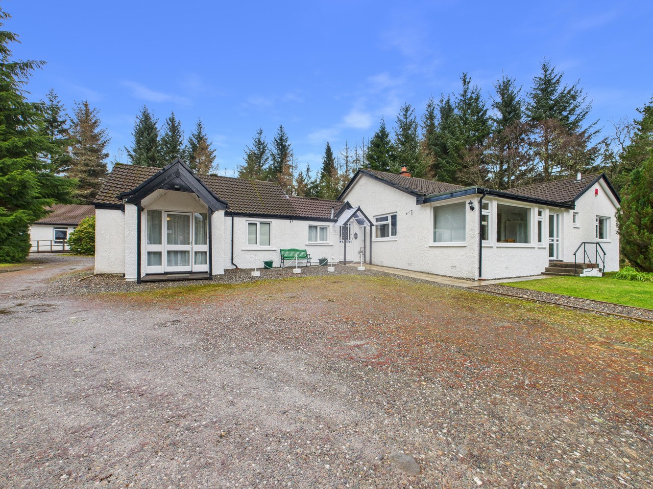 Dalkell Cottages Guest House