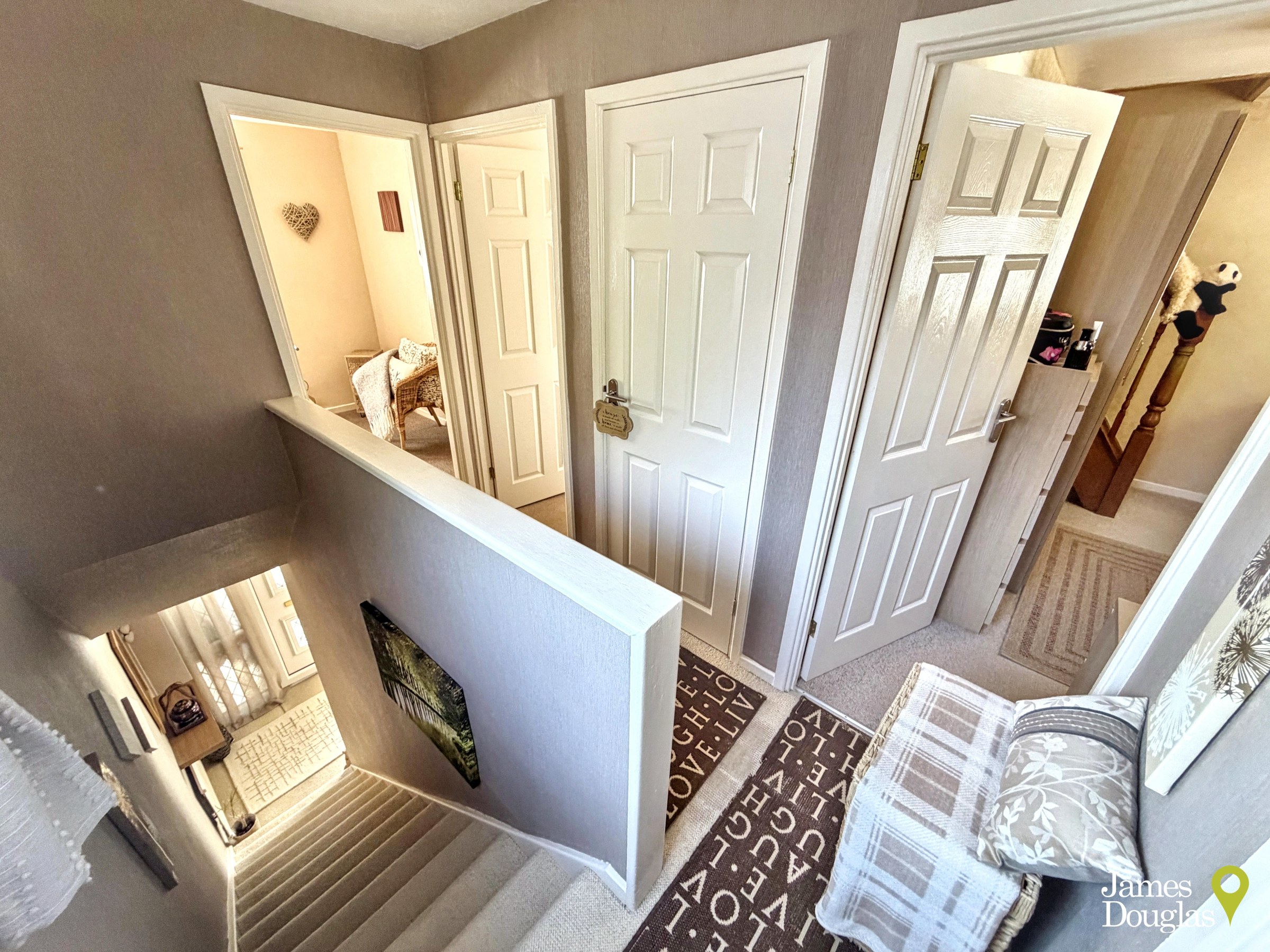 Lanwood Road, Graigwen, Pontypridd, photo 14