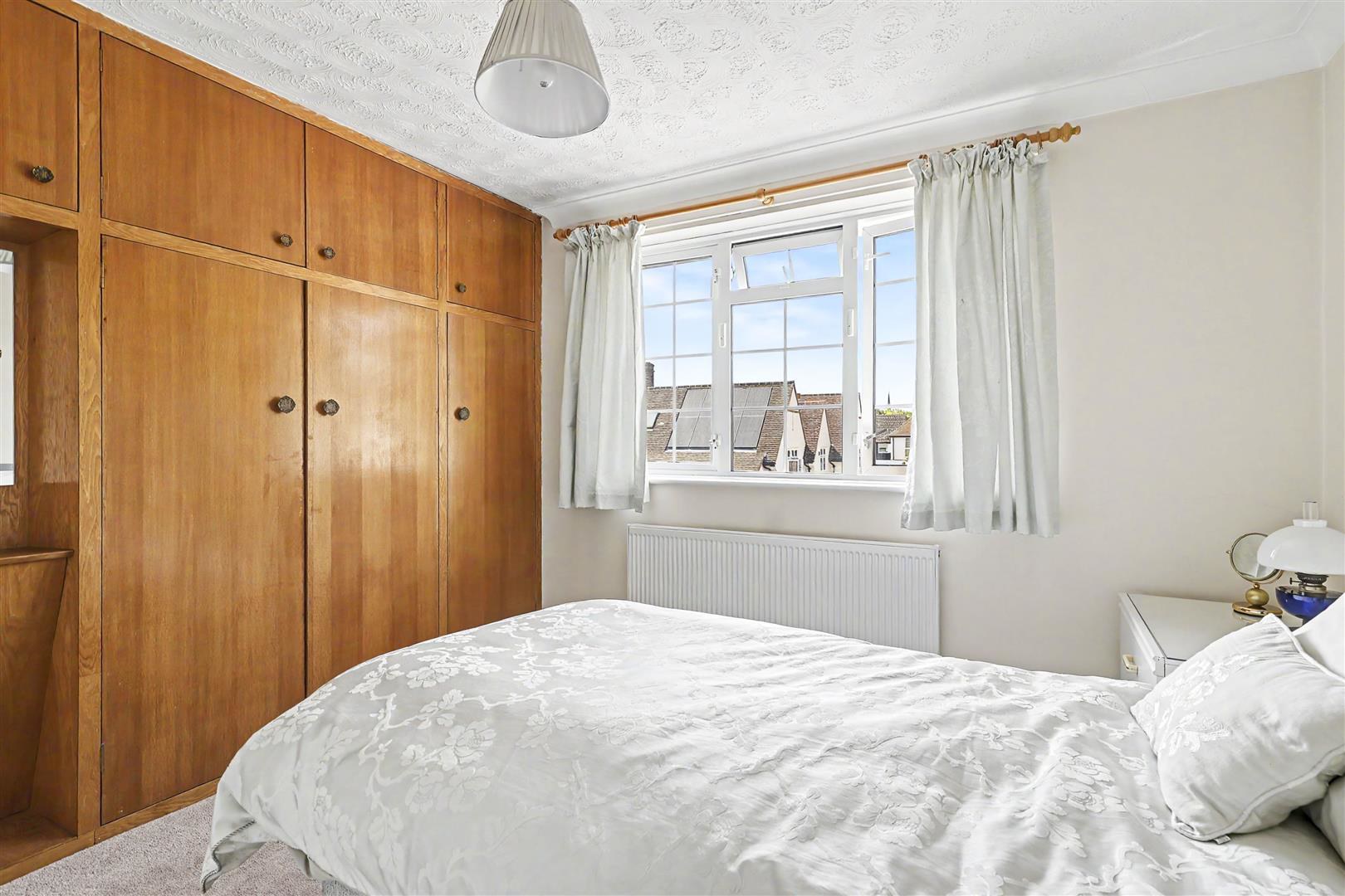 Highfields, Saffron Walden, photo 13
