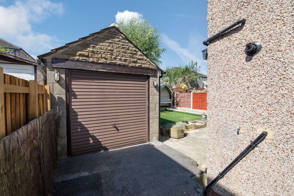Woodside View, Cottingley, Bingley, West Yorkshire, BD16, photo 20