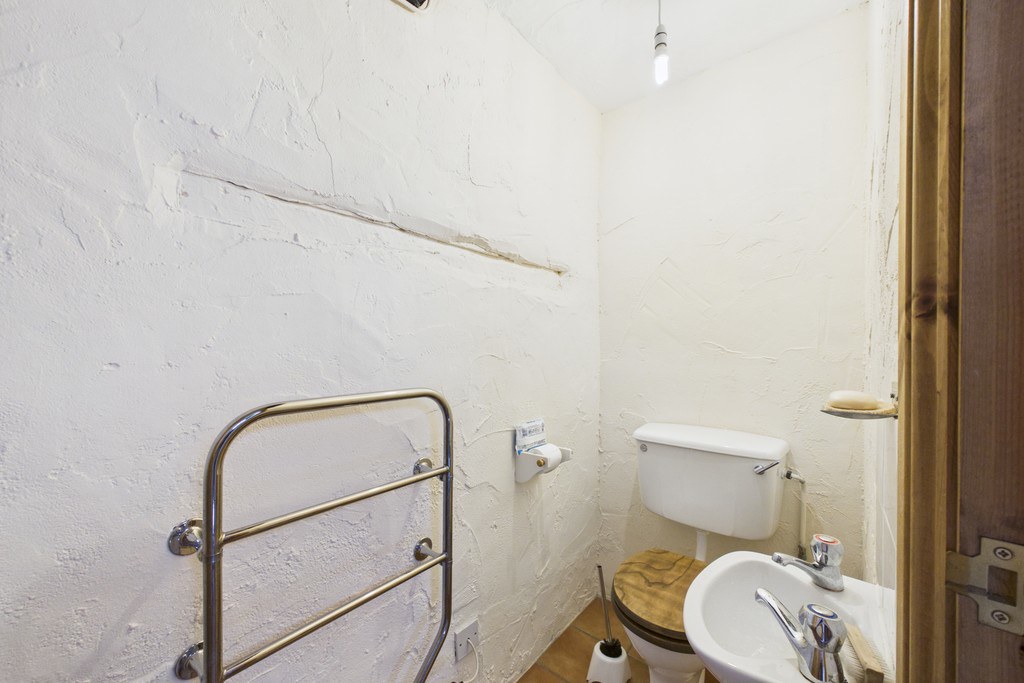 Barn End, Milton, Crooklands, photo 16