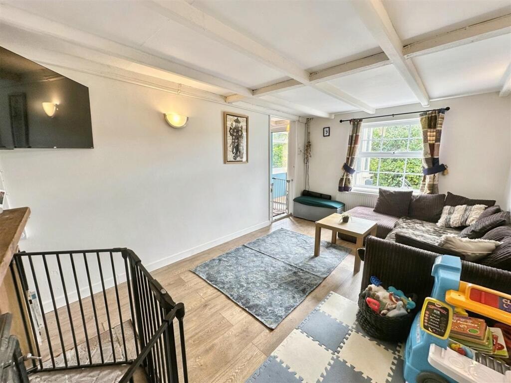 Cottage in countryside setting, Lowertown, photo 8