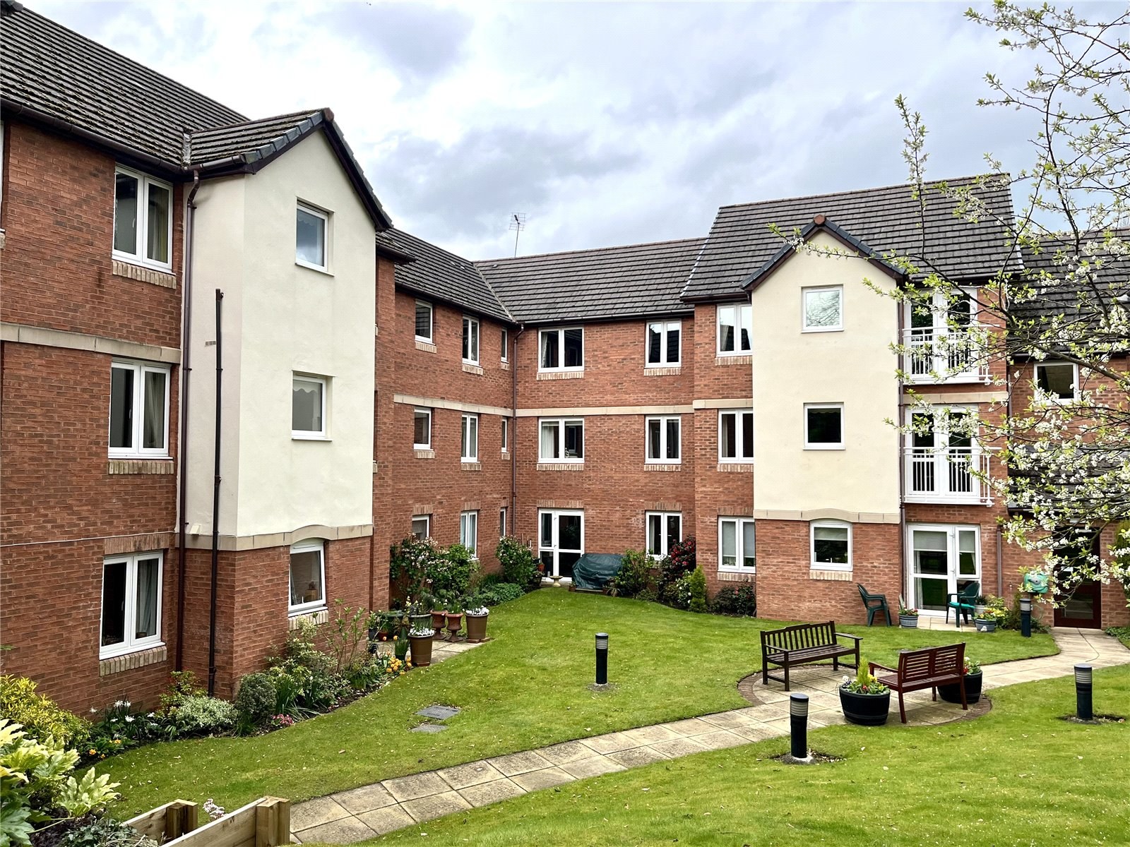 Primlea Court