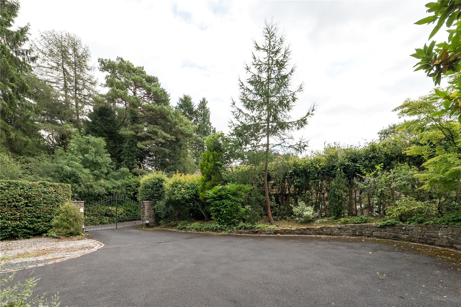 Saddleback Drive, Castle Hill, Prestbury, Cheshire, SK10, photo 7