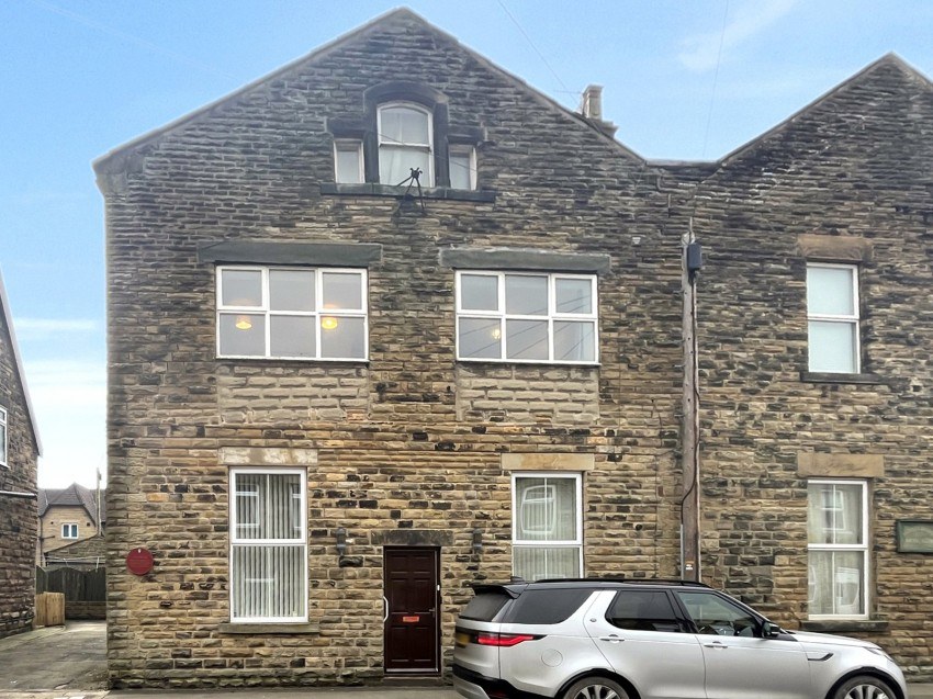 2 bed flat for sale in Millfield Street, Pateley Bridge