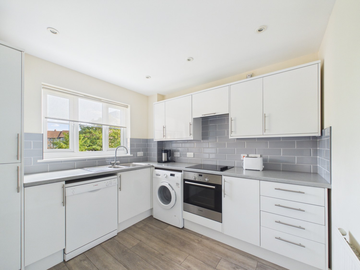Nightingale Court, Sheepcote Road, Harrow, Middlesex, HA1, photo 4