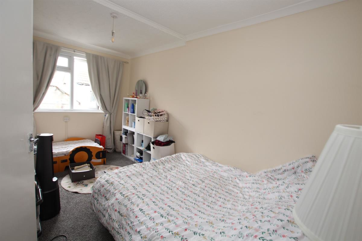 Riley Avenue, Jaywick, Clacton-on-Sea, photo 2