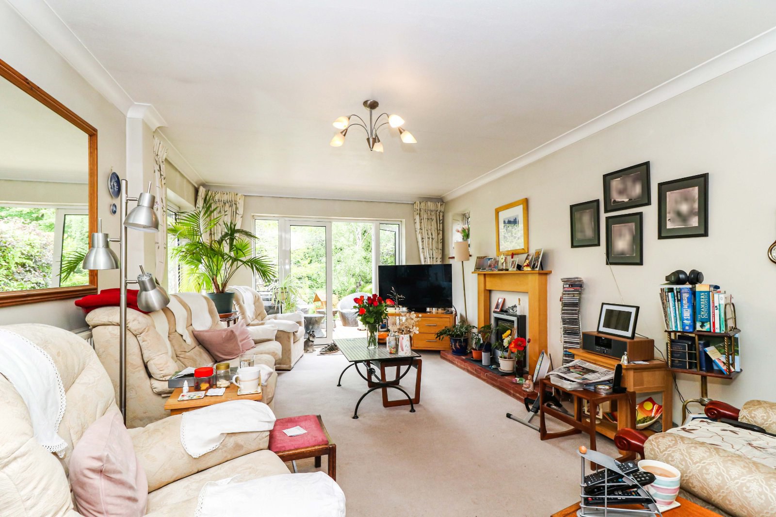 Park Lane, Hazlemere, Buckinghamshire, HP15, photo 3
