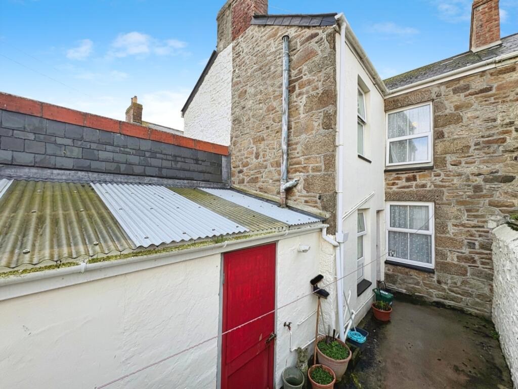 Long Rock, Mid terrace two bedroom home, photo 2