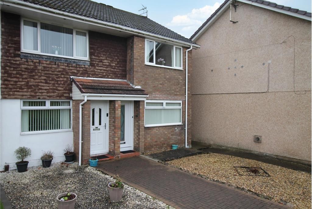 maindoor flat for sale in Thornly Park