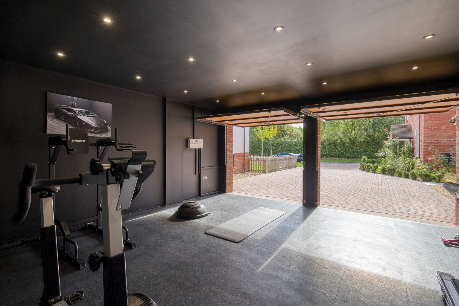 Exclusive enclave, Brent Knoll, photo 17