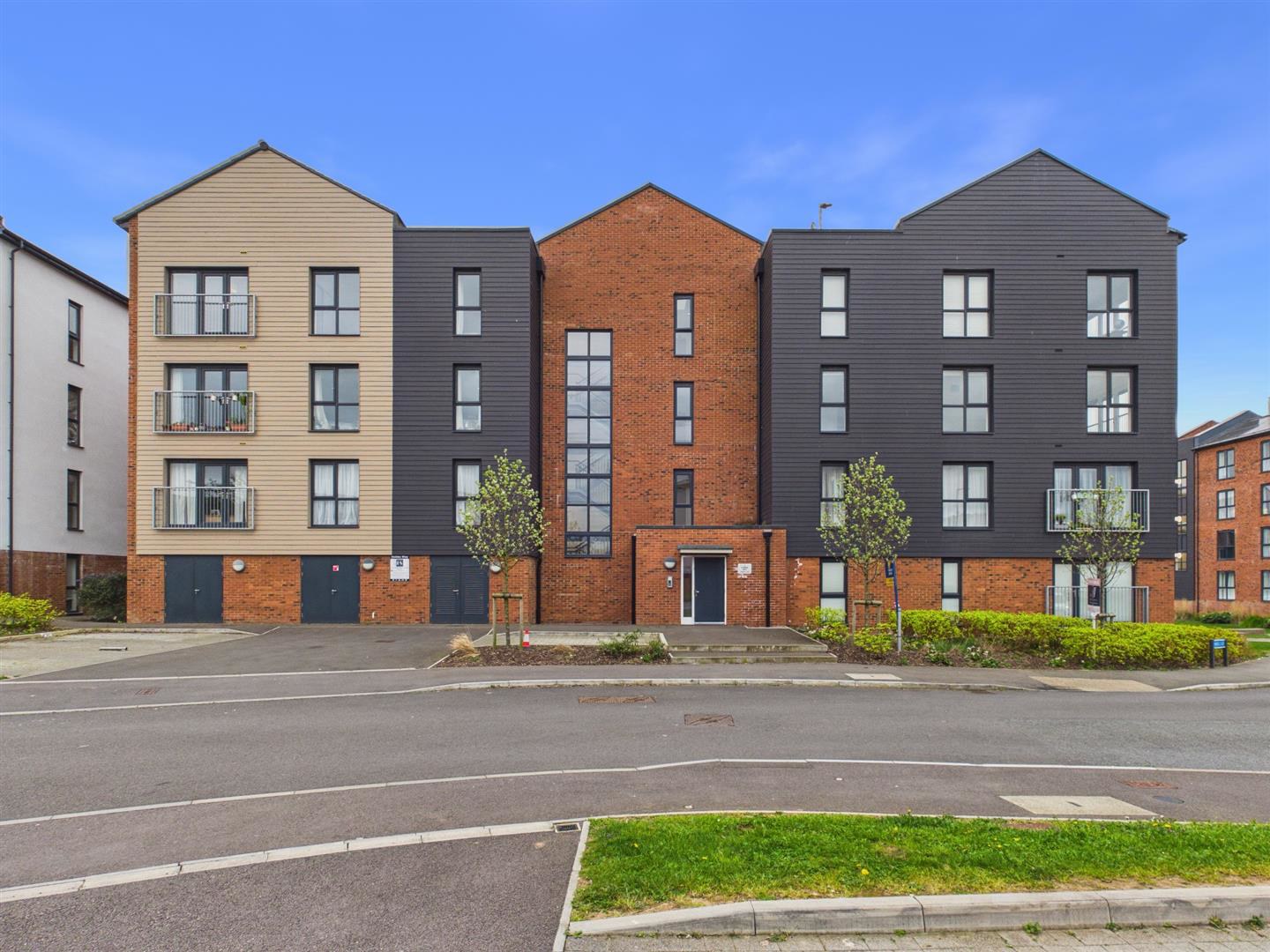 Hobbs Way, Gloucester
