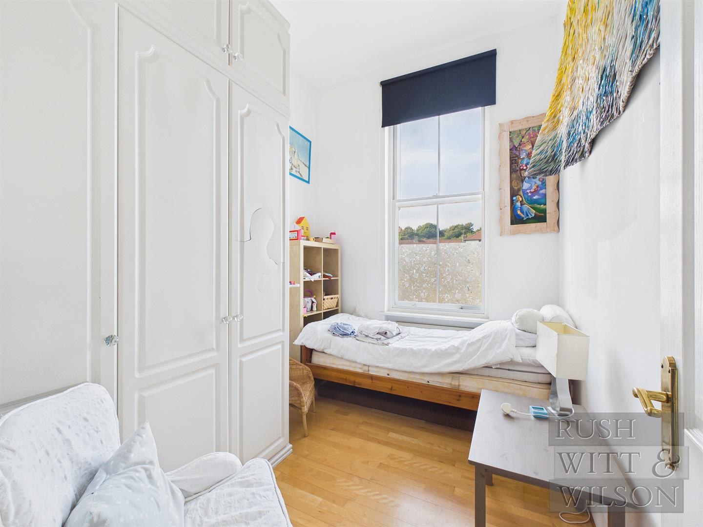 Seaside Road, St. Leonards-On-Sea, photo 11