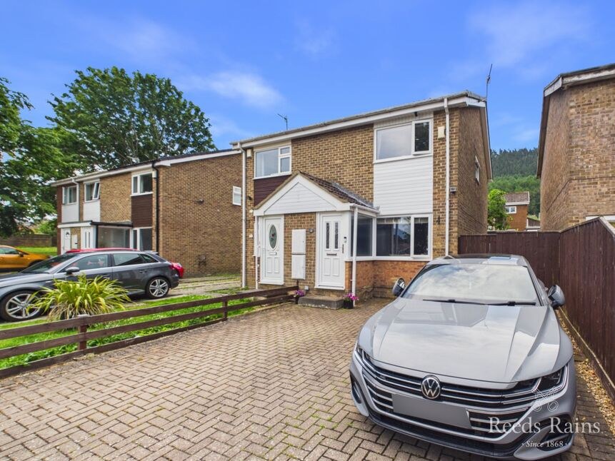 Roxby Avenue