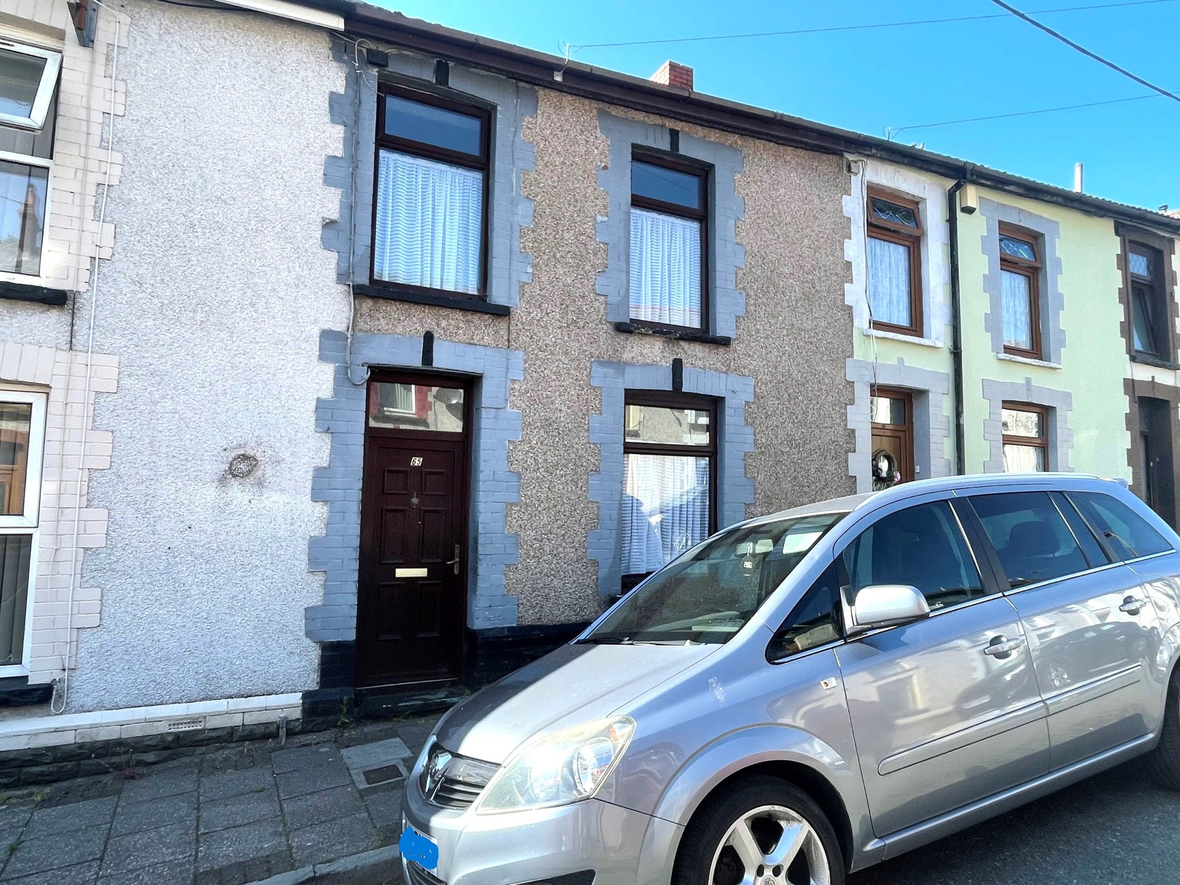Treharne Street