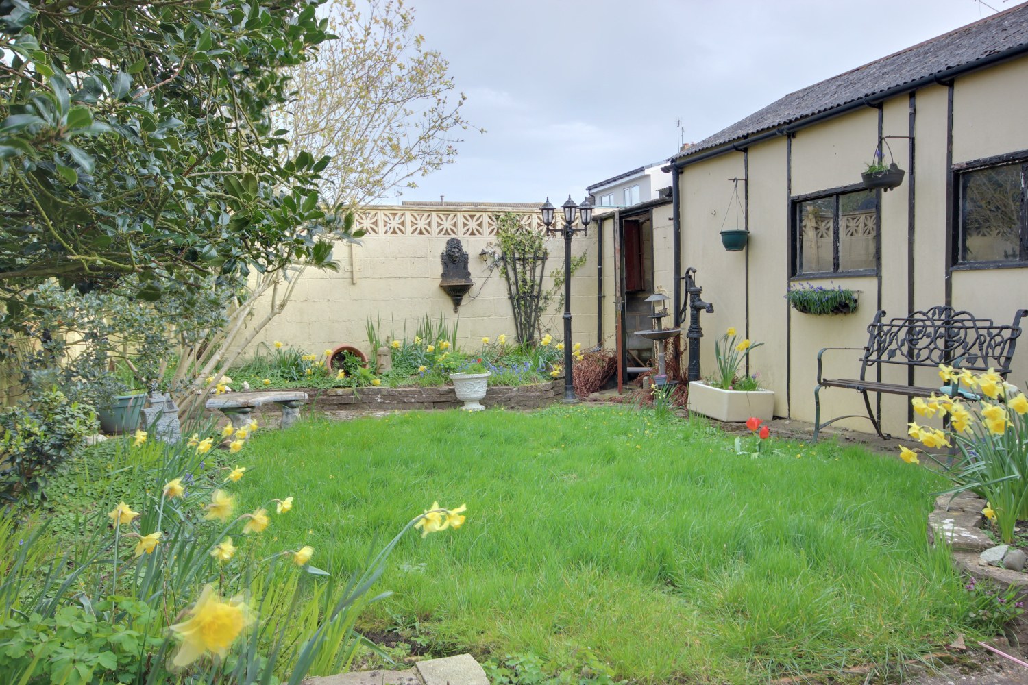 27 Chestnut Avenue, Beverley, photo 2