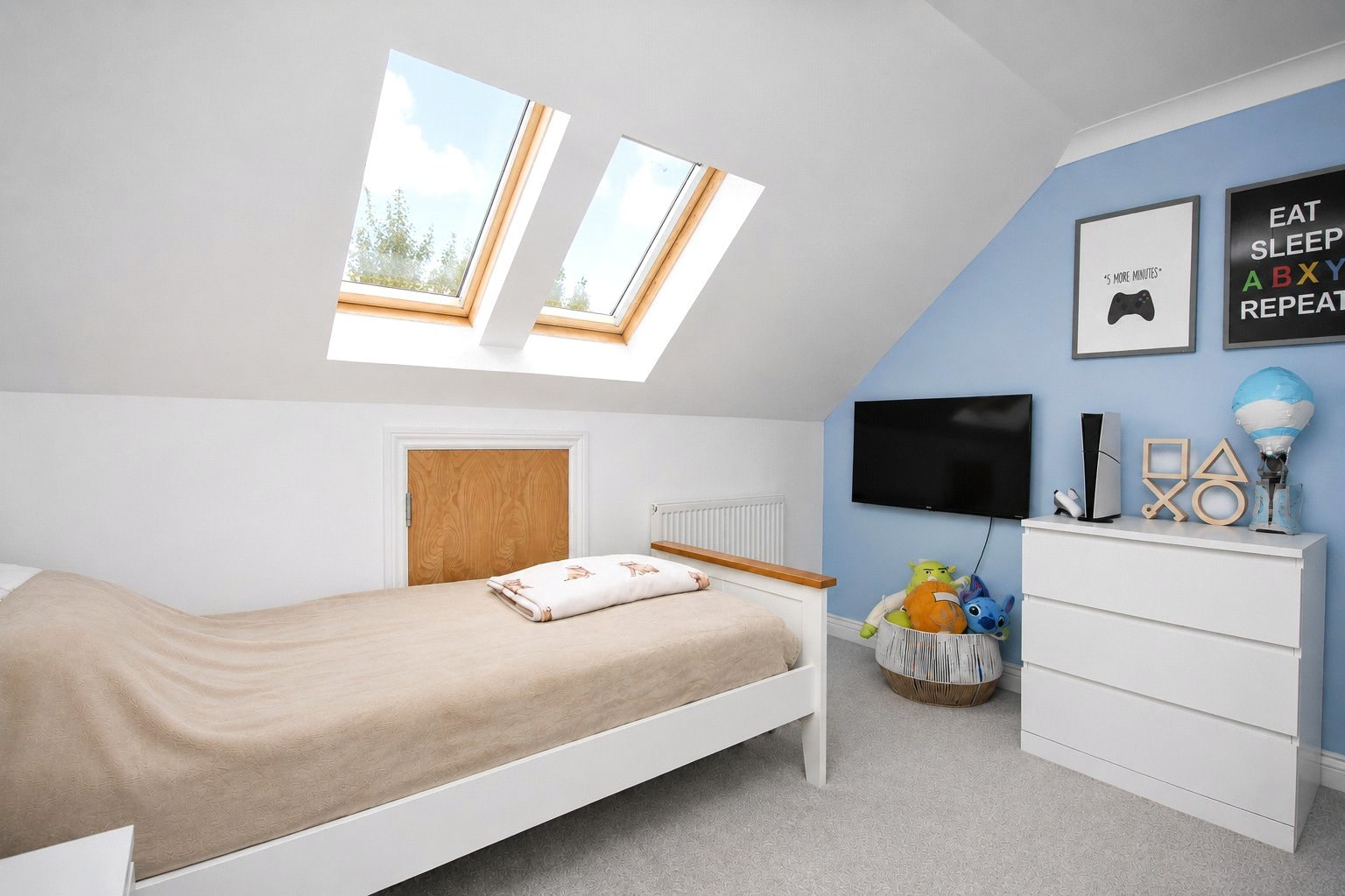 Lelant Drive, Four Marks, Alton, Hampshire, GU34, photo 8
