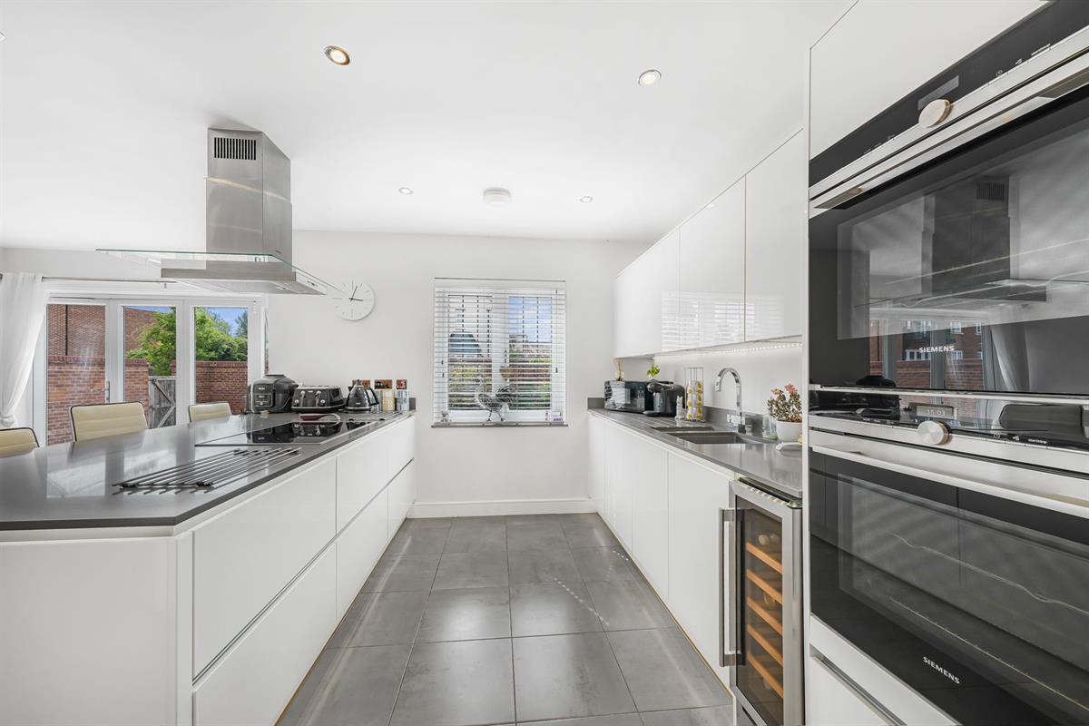 Terlings Avenue, Harlow, photo 3