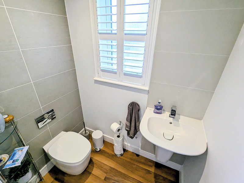 Photo 10