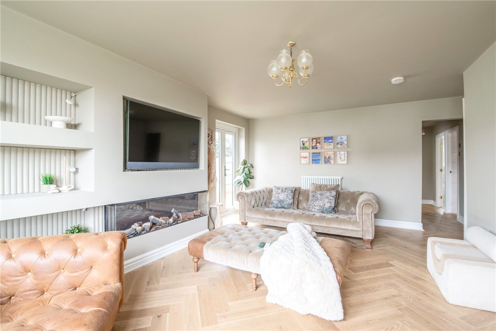 Southway, Eldwick, Bingley, BD16, photo 4