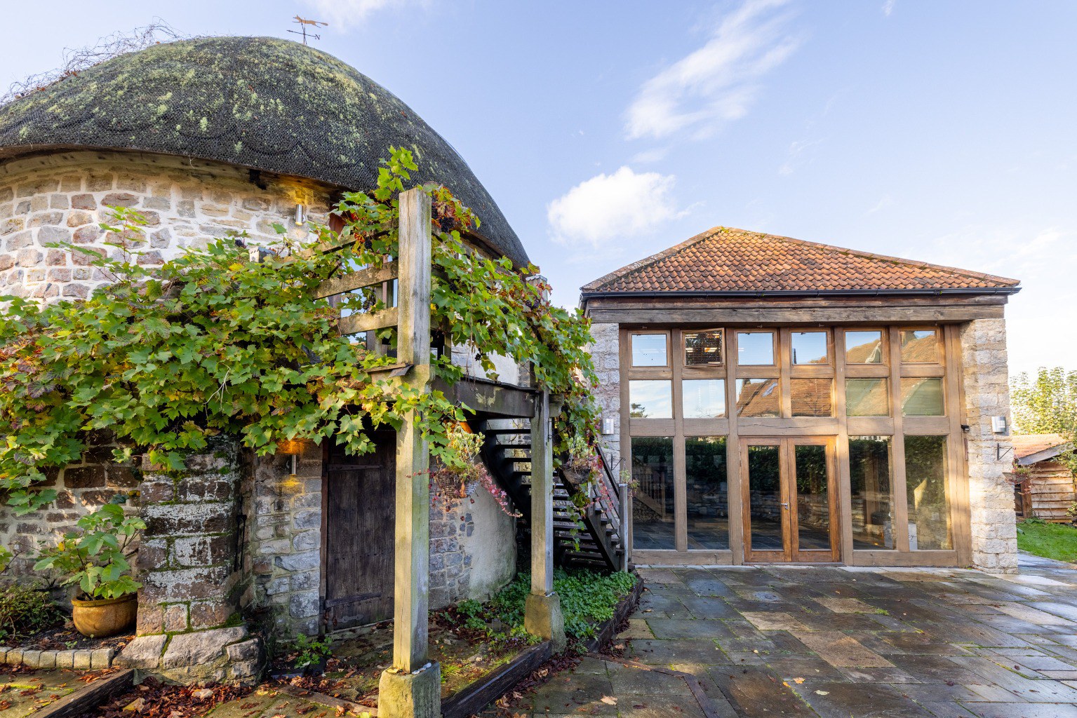 Woolavington - a stylish home in popular village in the Polden Hills