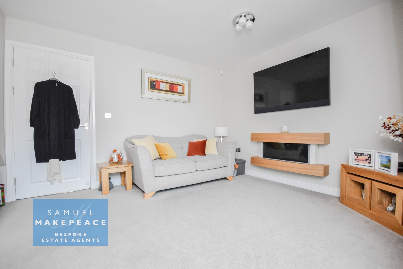 Waters Edge Close, Newcastle-Under-Lyme, photo 4