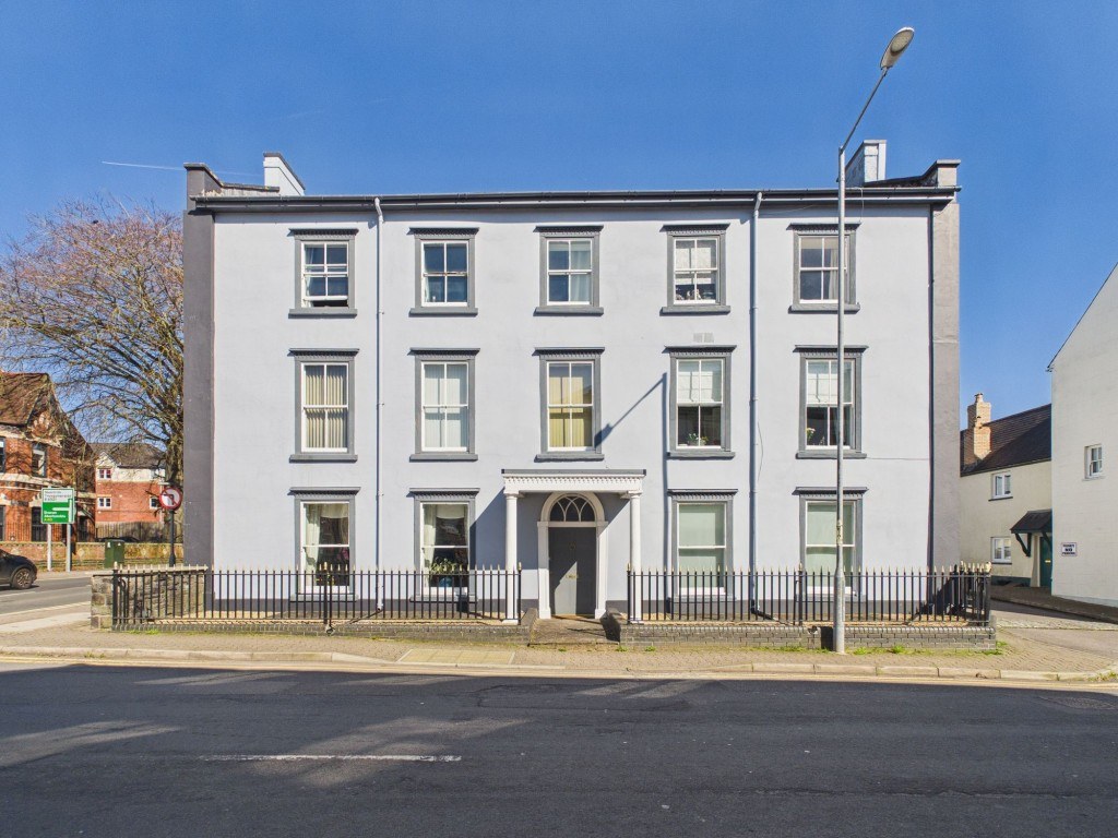 Lower Monk Street