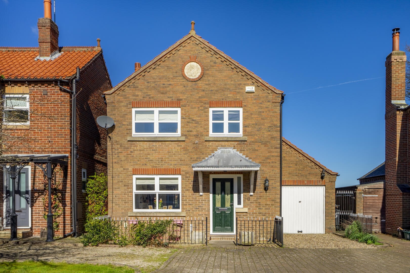 Swan Farm Court