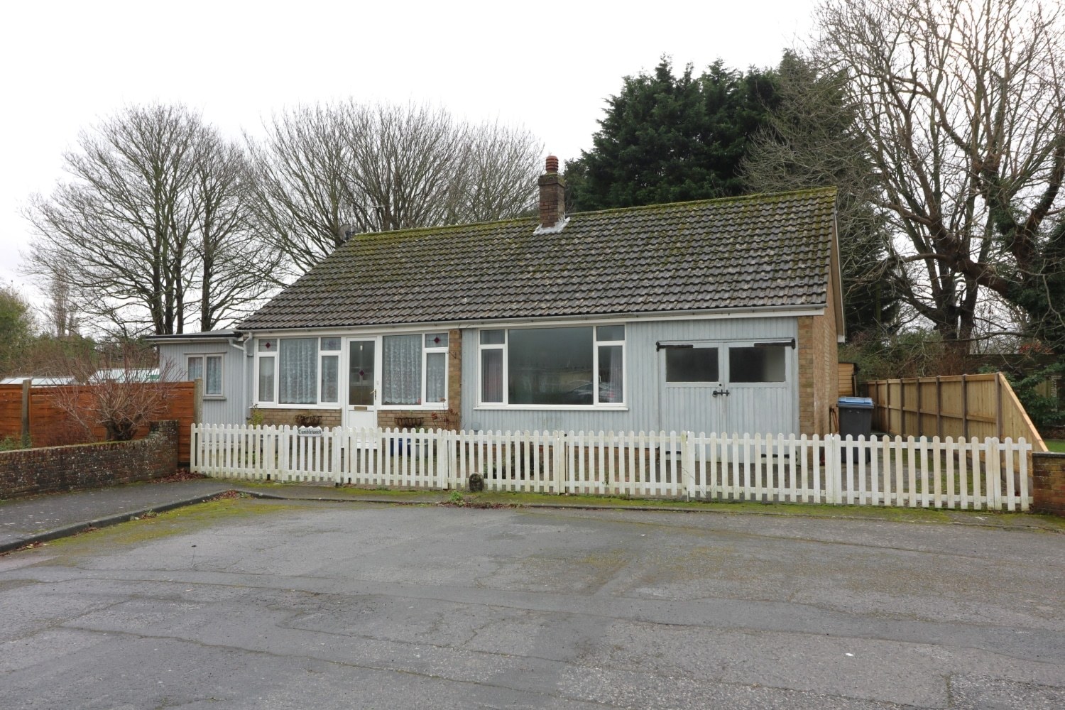 Chestnut Drive