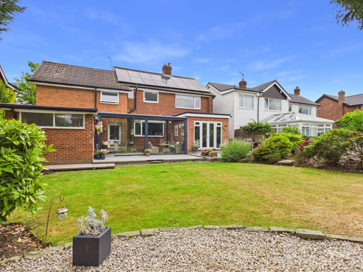 Exeter Close, Cheadle Hulme, photo 4