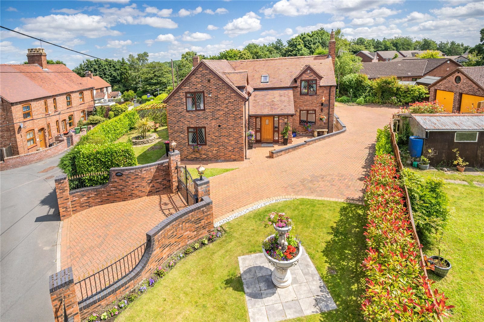 Hillside Road, Ketley Bank, TF2, photo 40