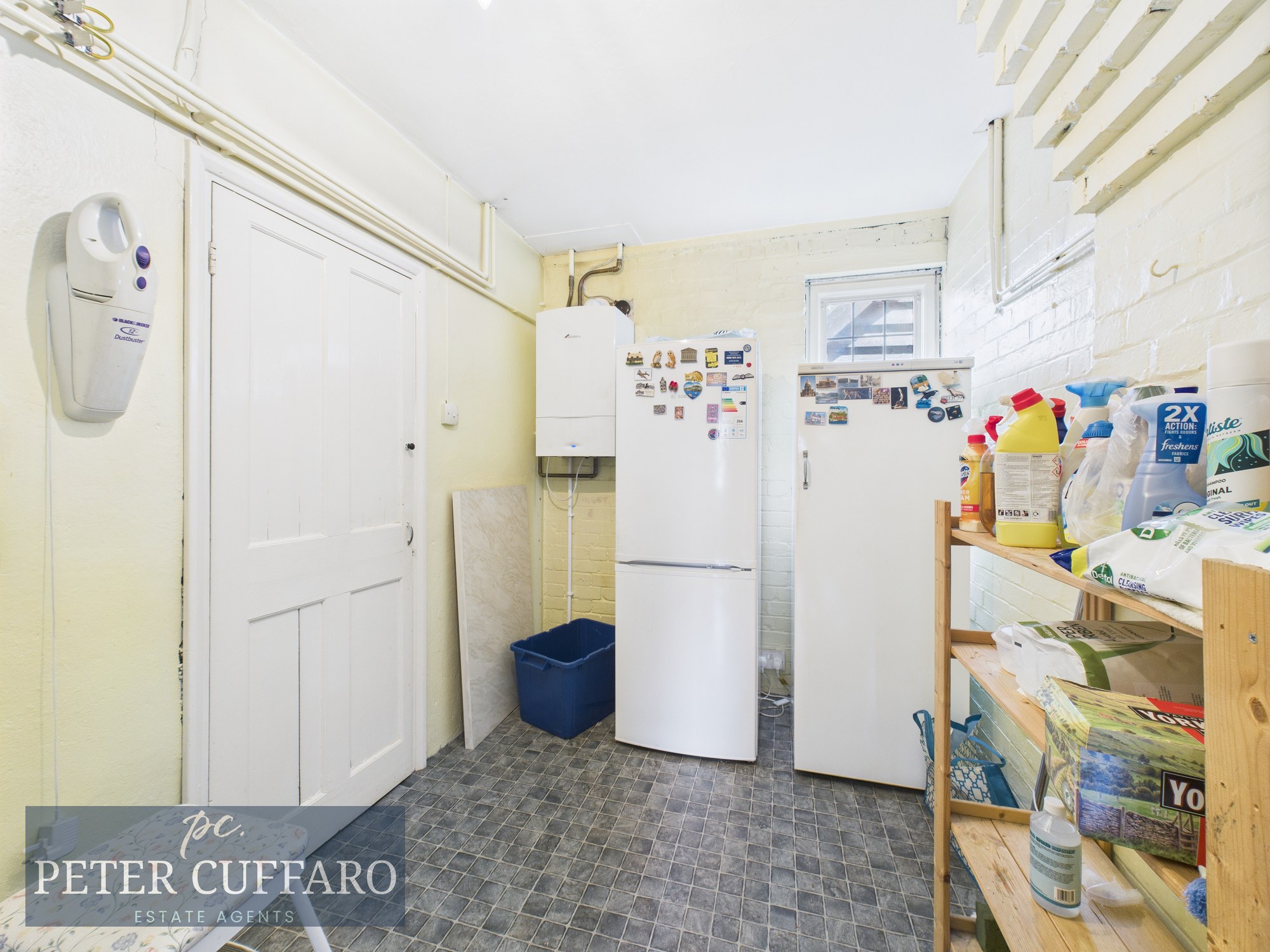 High Street, Hunsdon, SG12, photo 11