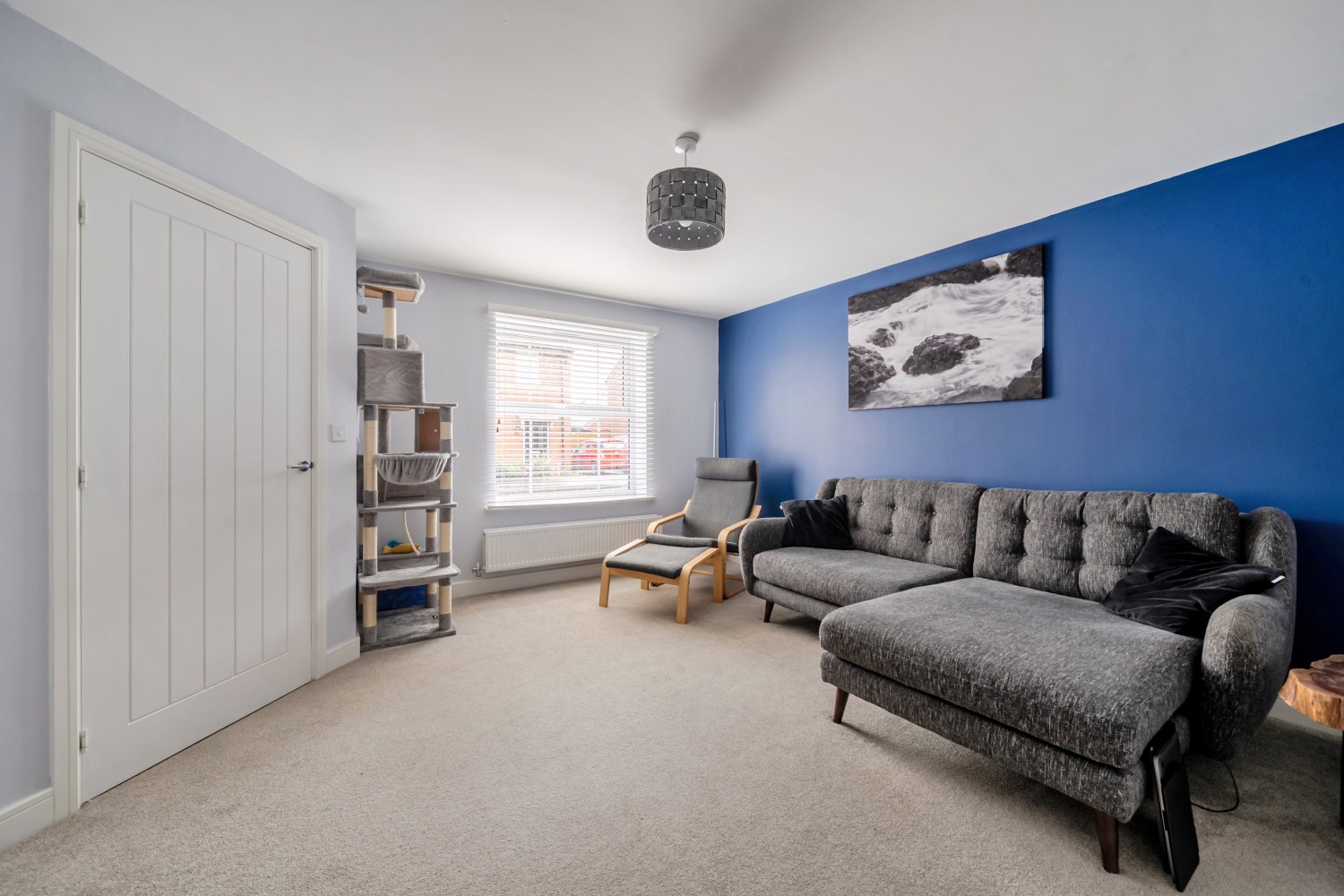 BARRACUDA RISE, SOUTHAM, CV47, photo 2