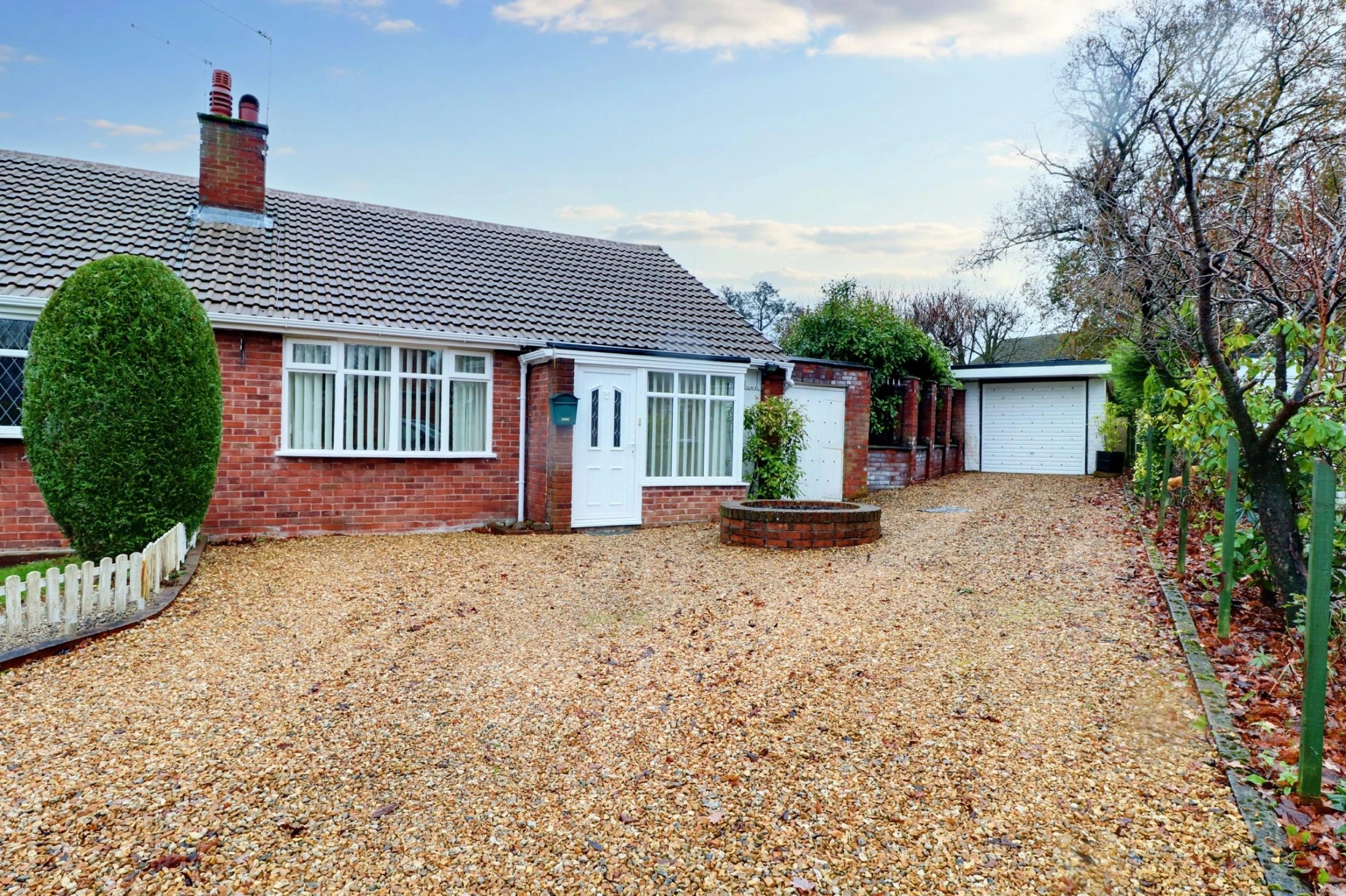 Stopsley Close