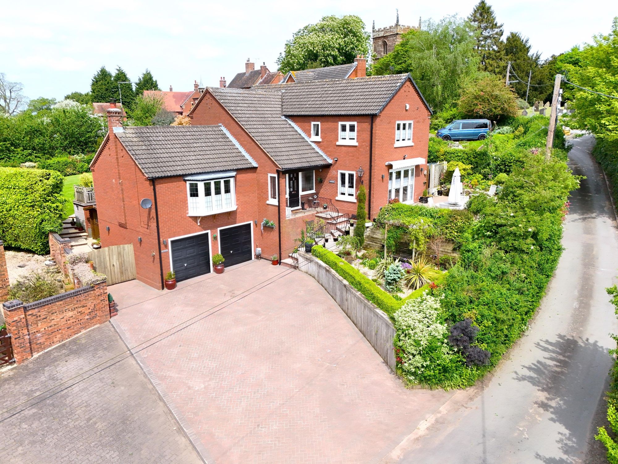 detached house for sale in Barton Lane