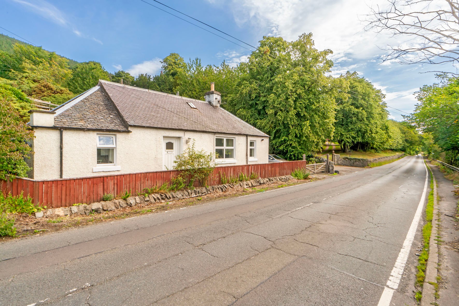 Kirna Cottage Peebles Road