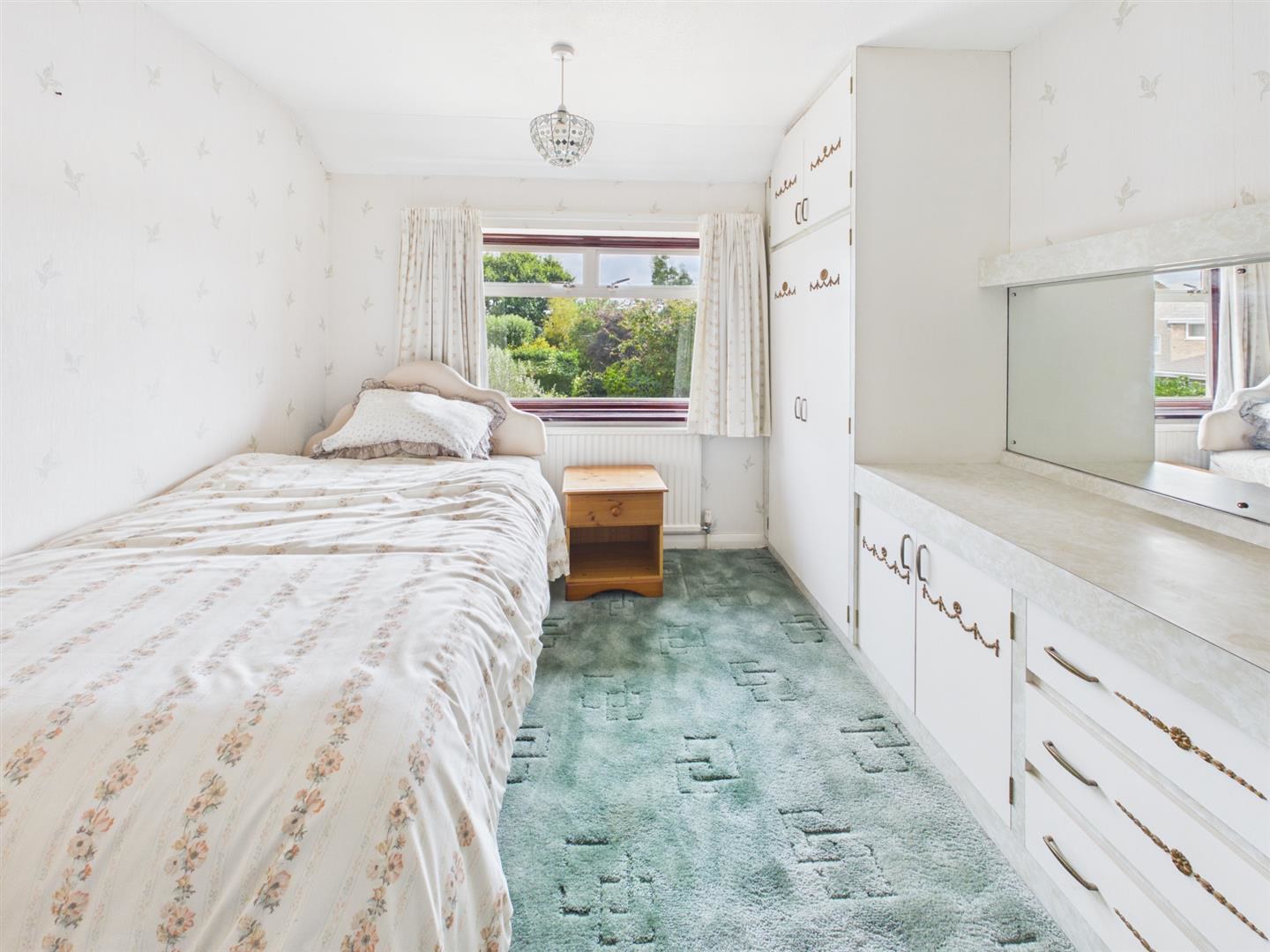 Kingscote Road West, Cheltenham, photo 9